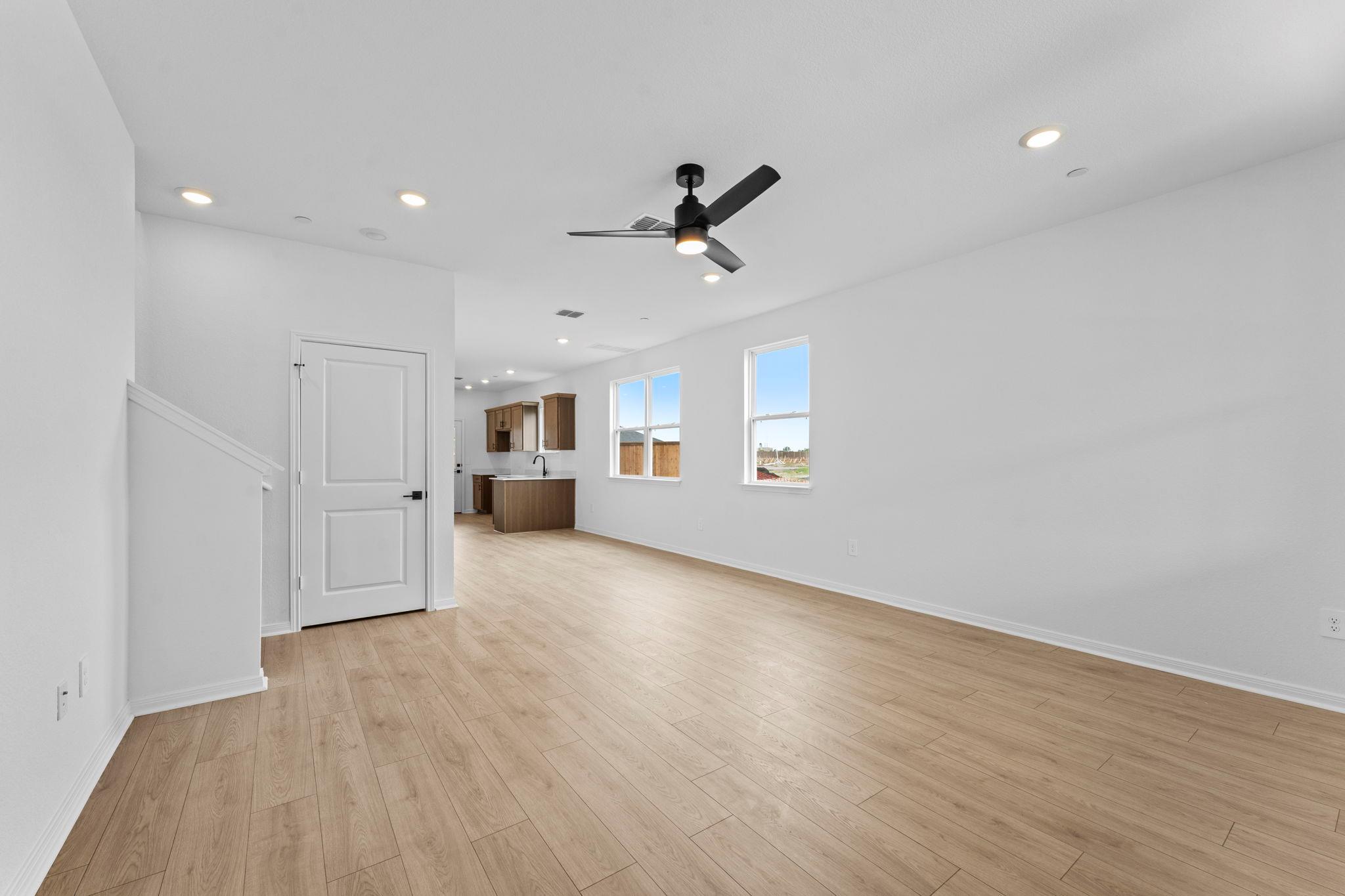 2542 Violet Theo Ln, Round Rock, TX 78665