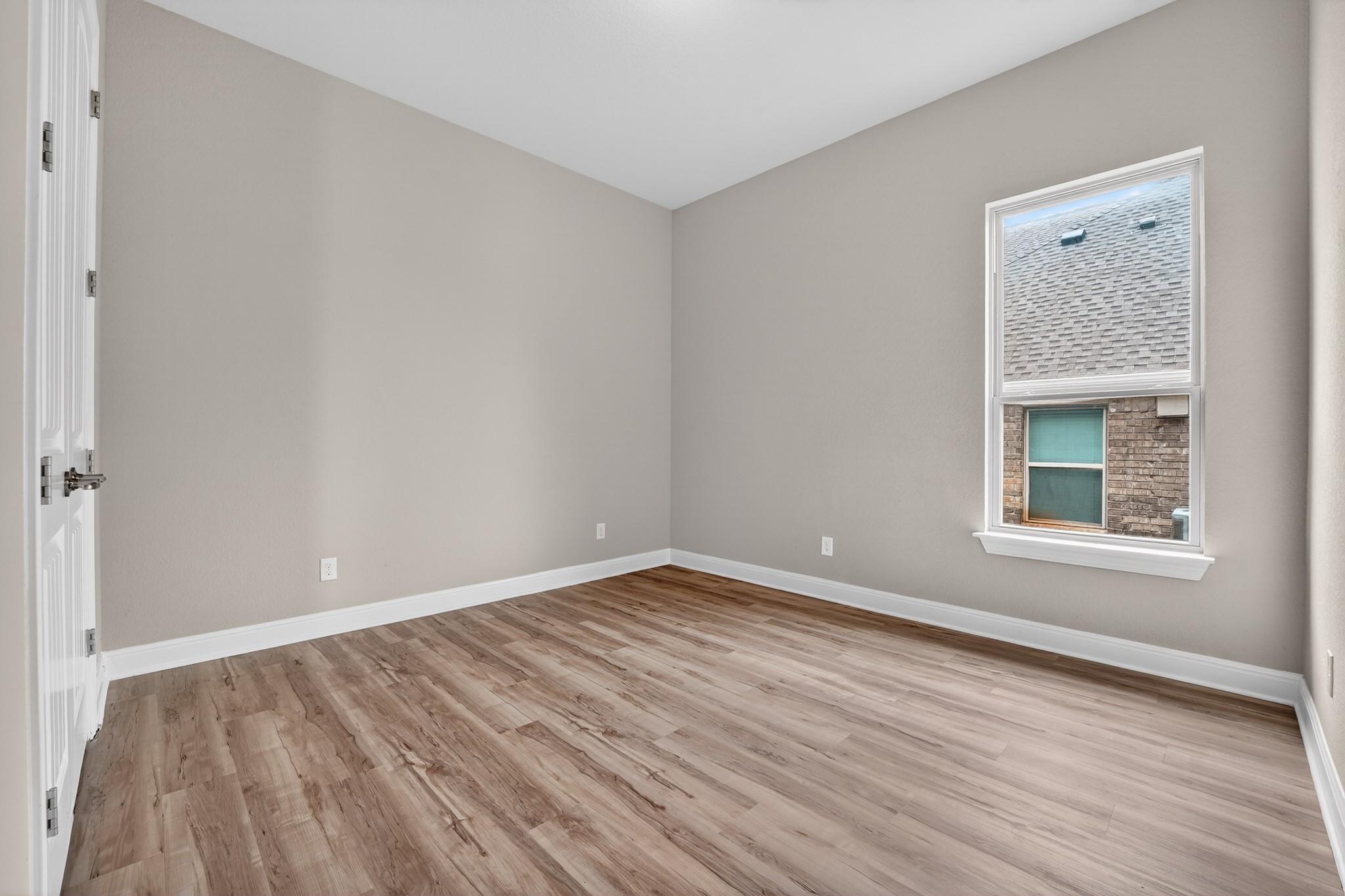 1009 Wolcott Dr, Leander, TX 78641