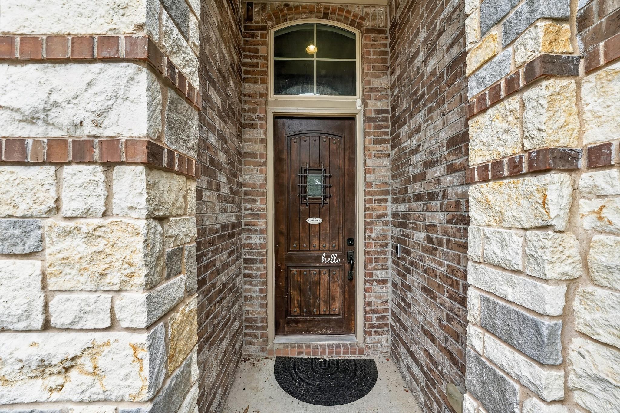 1009 Wolcott Dr, Leander, TX 78641