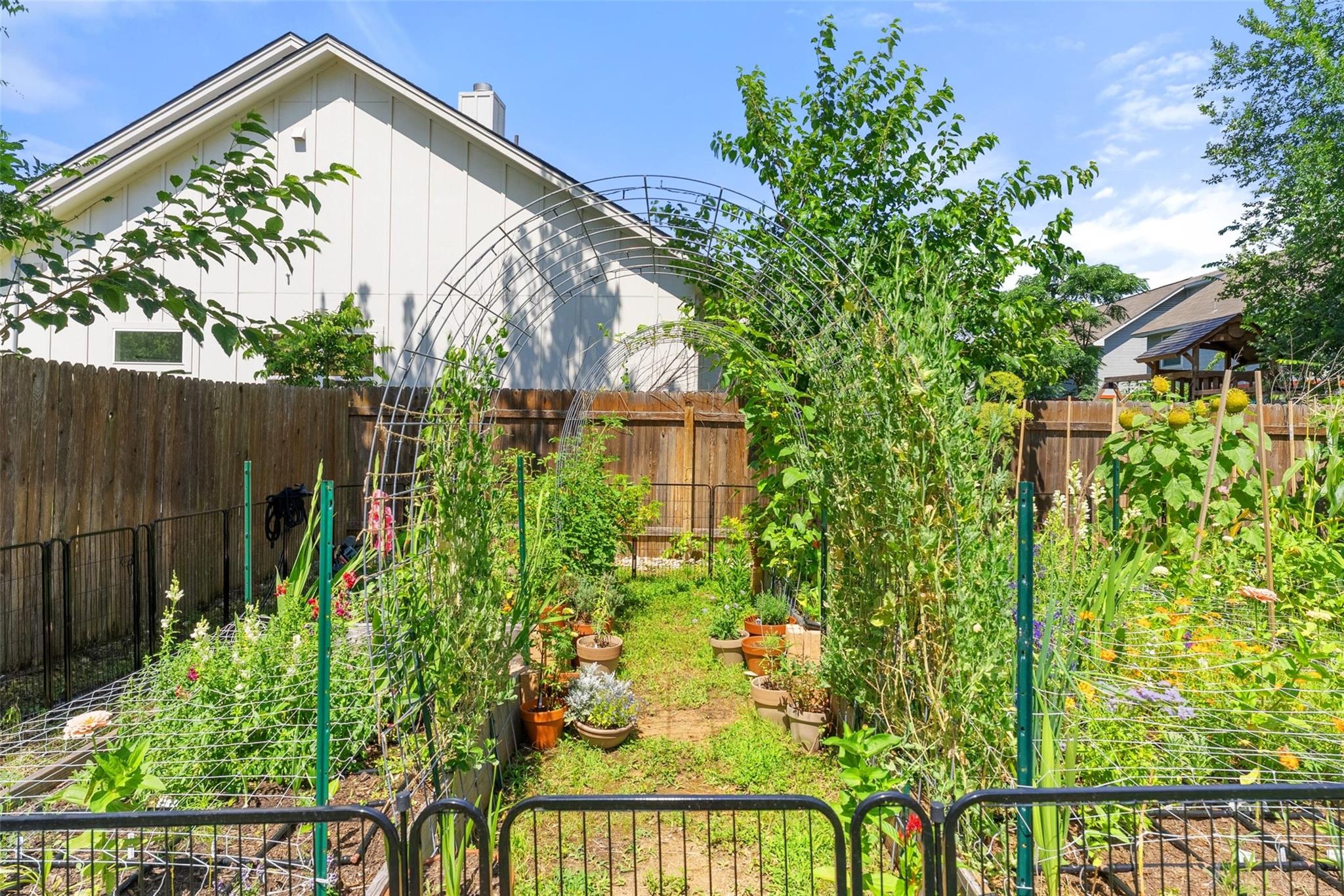 1410 Hart St, Georgetown, TX 78626