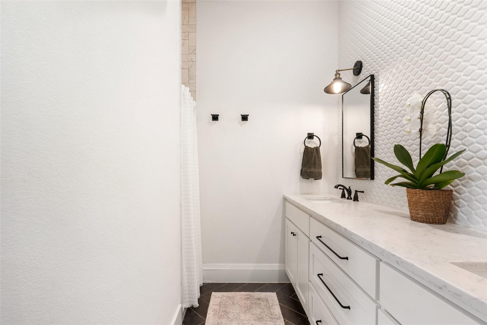 1410 Hart St, Georgetown, TX 78626