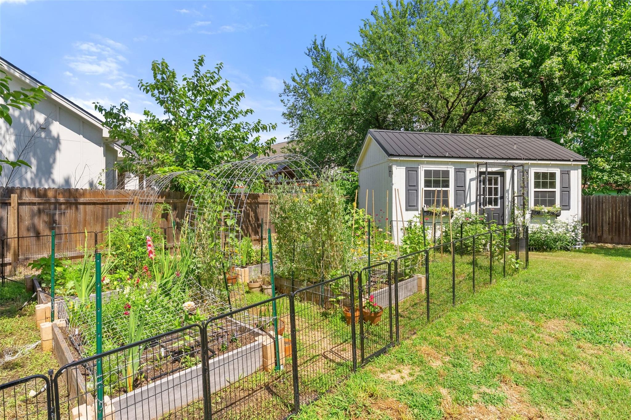 1410 Hart St, Georgetown, TX 78626