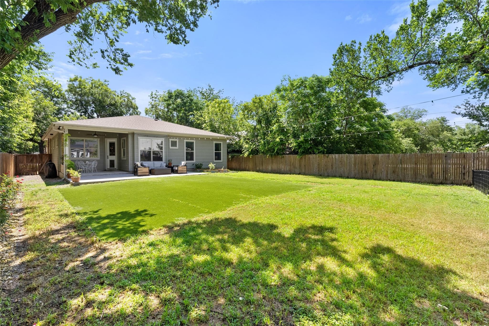 1410 Hart St, Georgetown, TX 78626