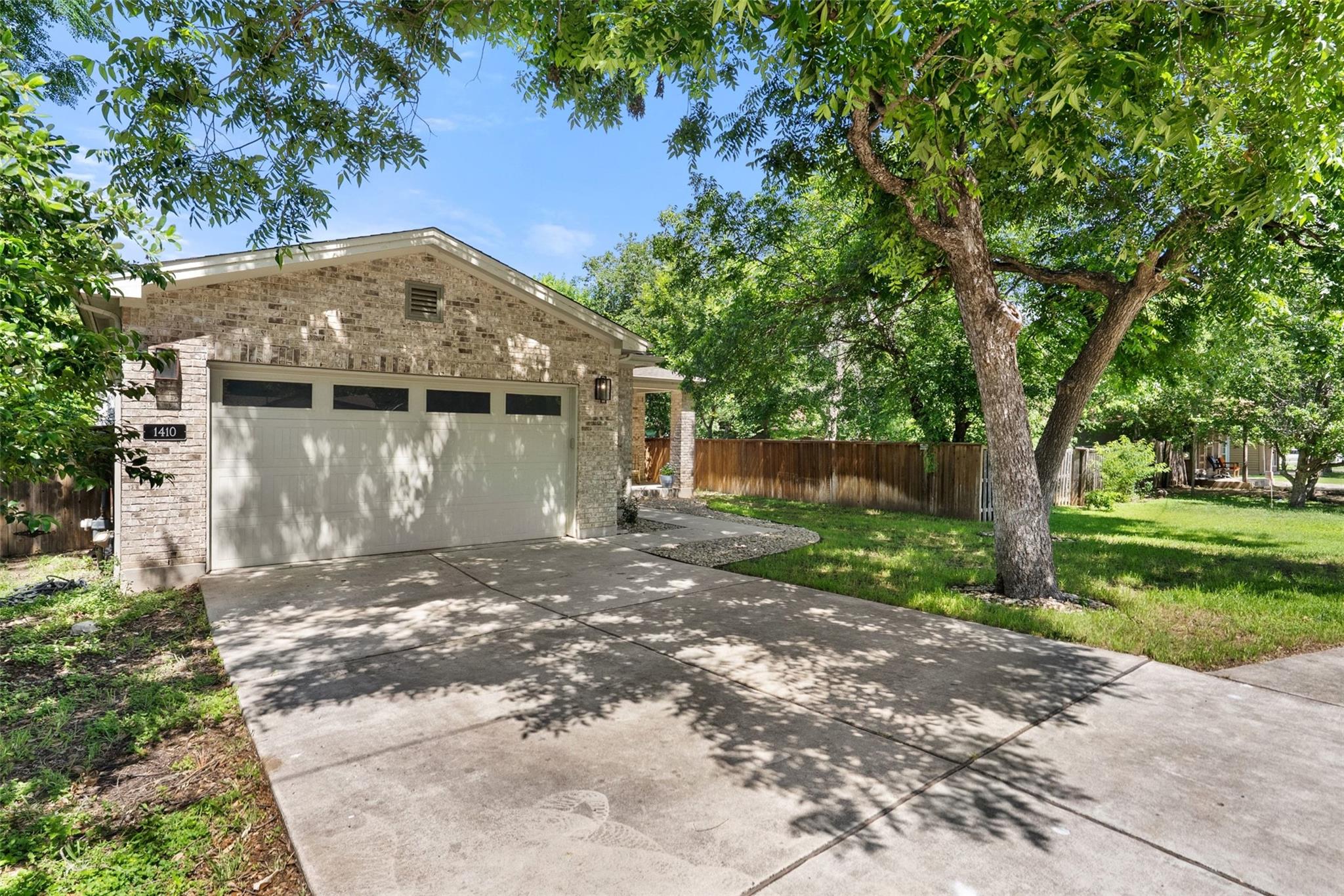 1410 Hart St, Georgetown, TX 78626