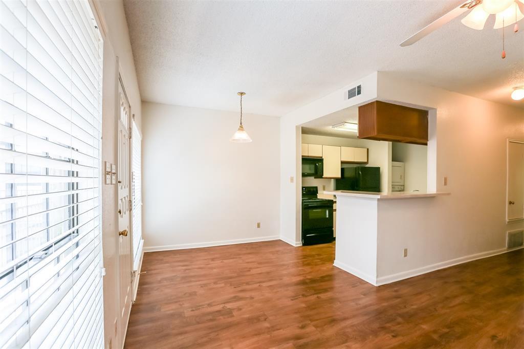 912 W 22nd St # 208, Austin, TX 78705