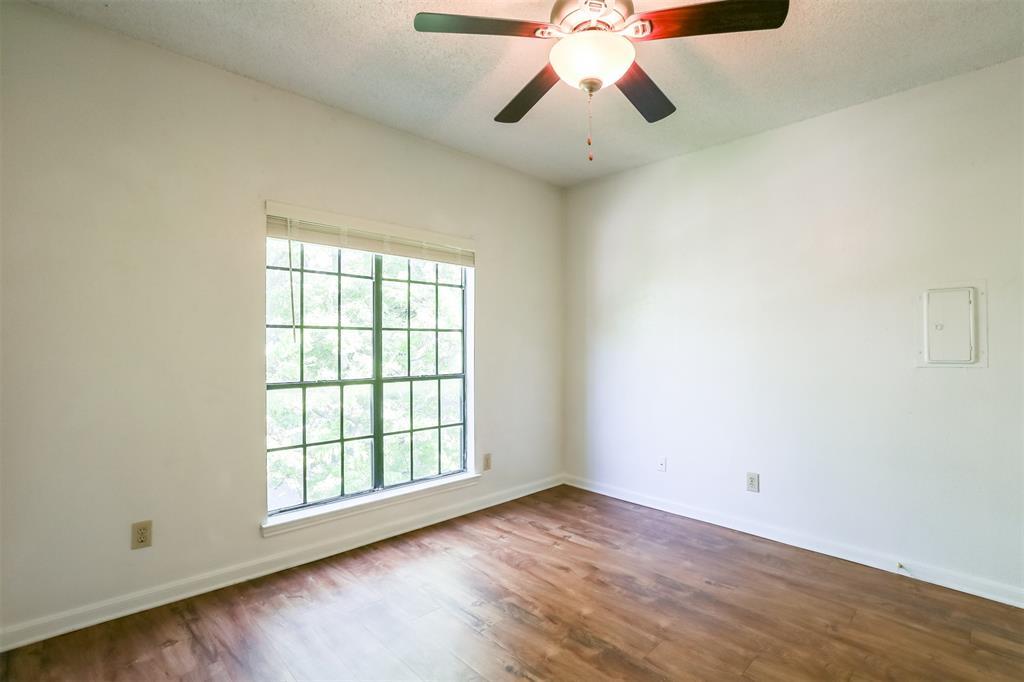 912 W 22nd St # 208, Austin, TX 78705