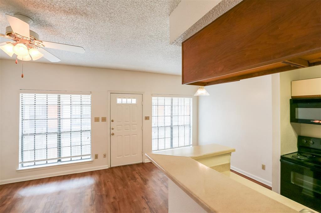 912 W 22nd St # 208, Austin, TX 78705
