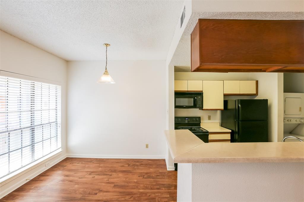 912 W 22nd St # 208, Austin, TX 78705