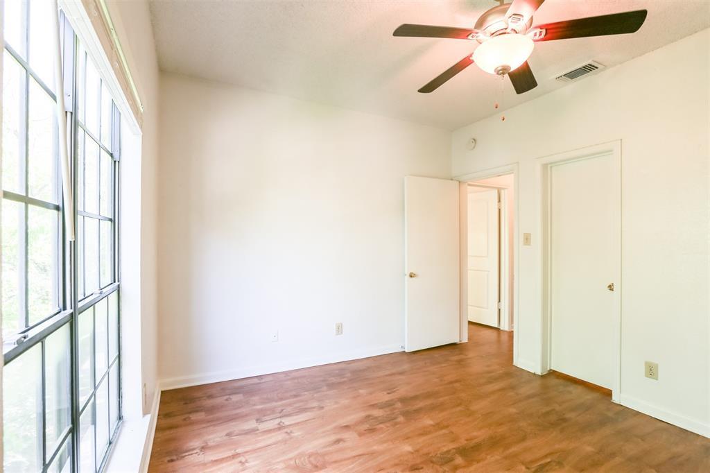 912 W 22nd St # 208, Austin, TX 78705