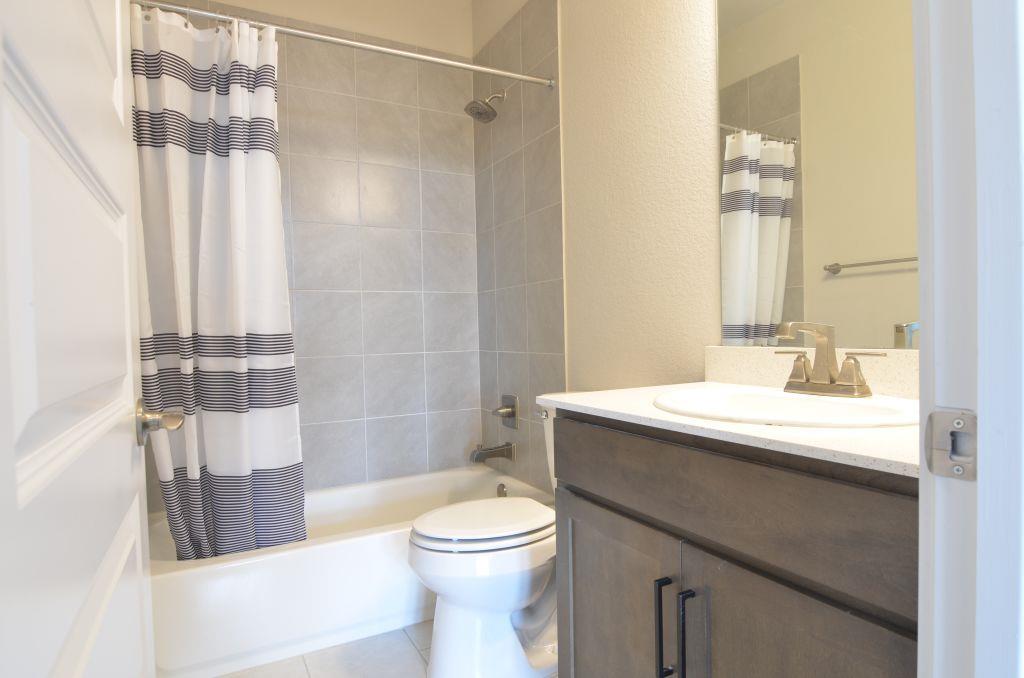 1108 Lucca Dr # 3, Dripping Springs, TX 78620