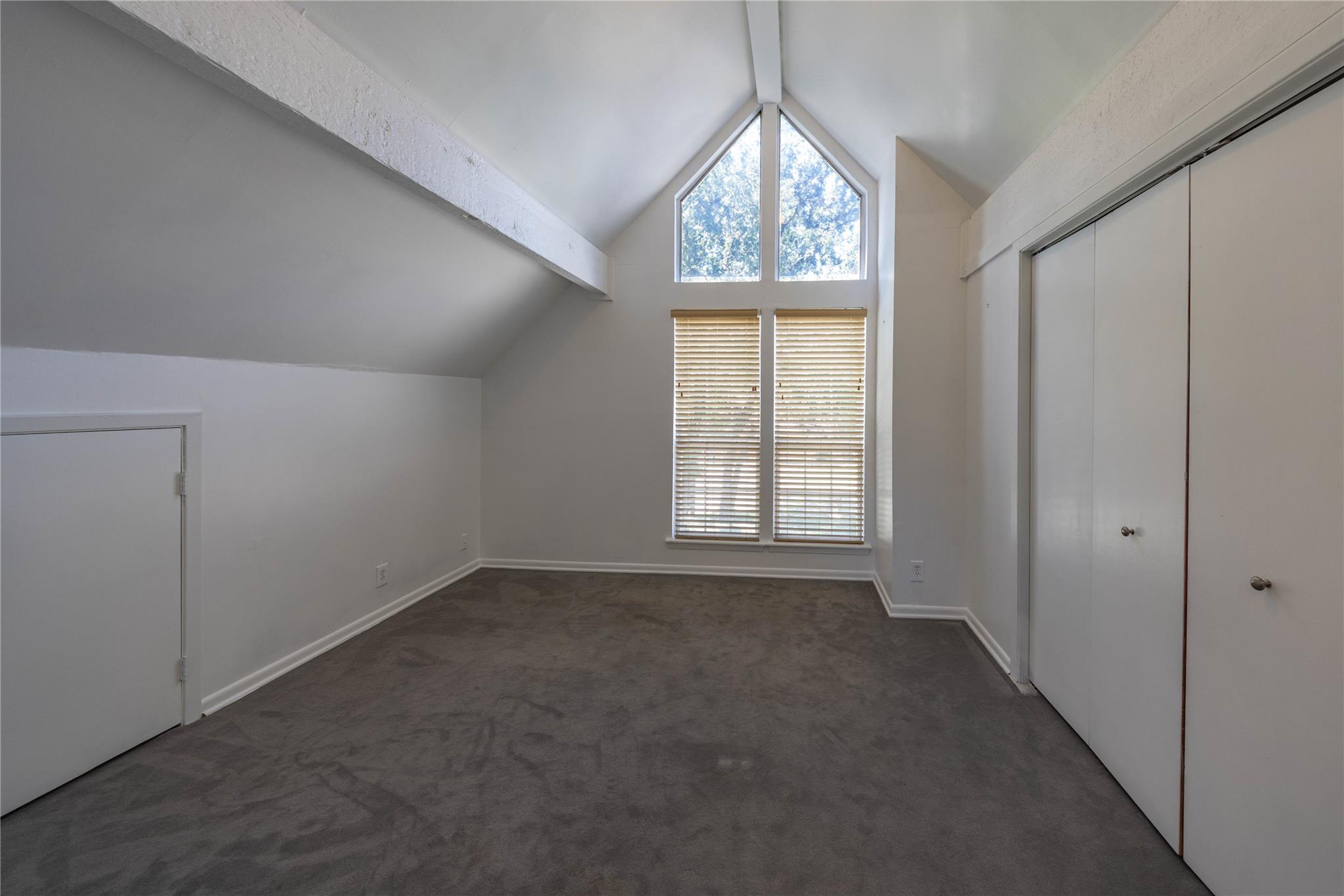 22 Stonehouse Cir, Wimberley, TX 78676