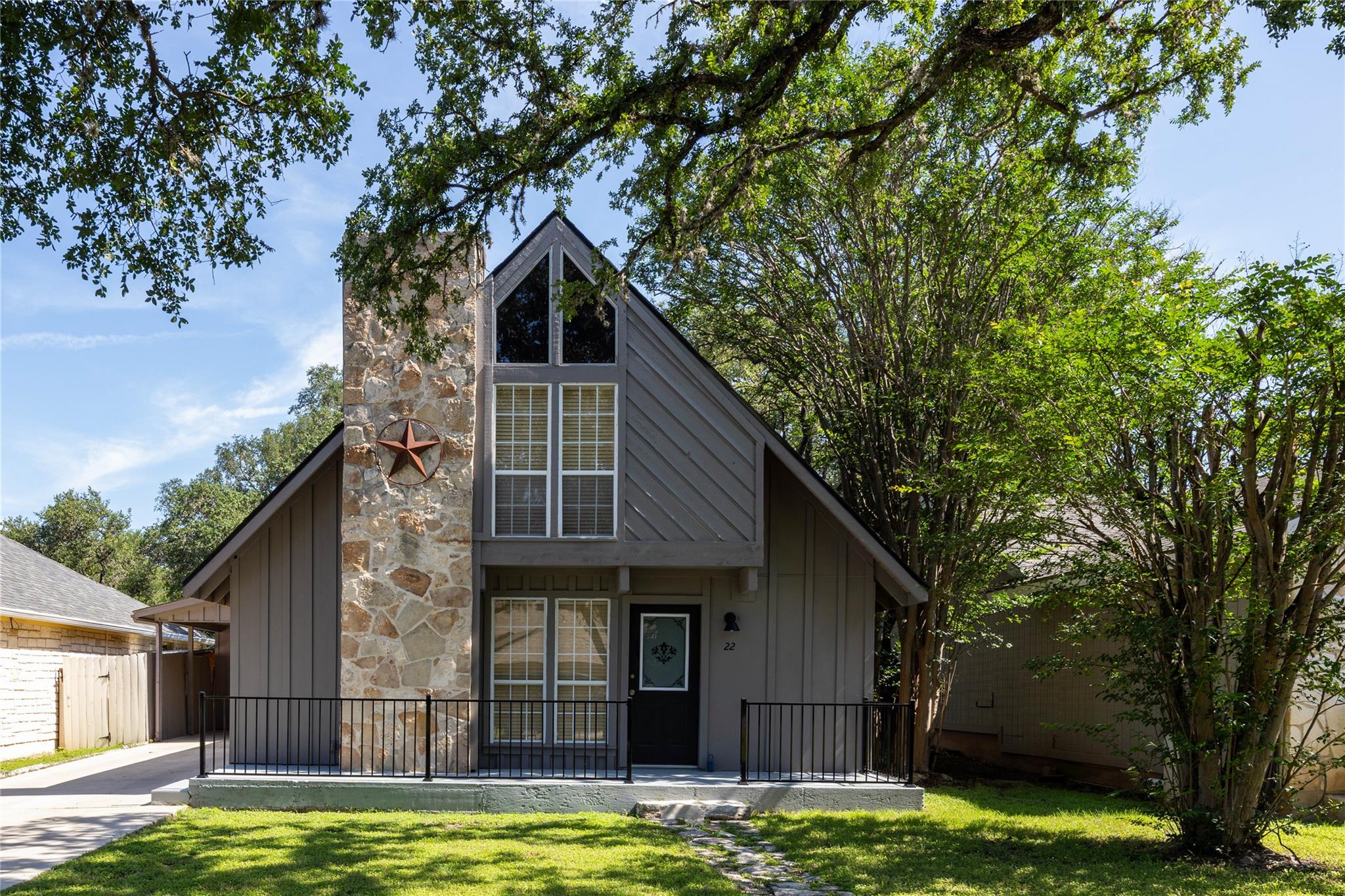 22 Stonehouse Cir, Wimberley, TX 78676