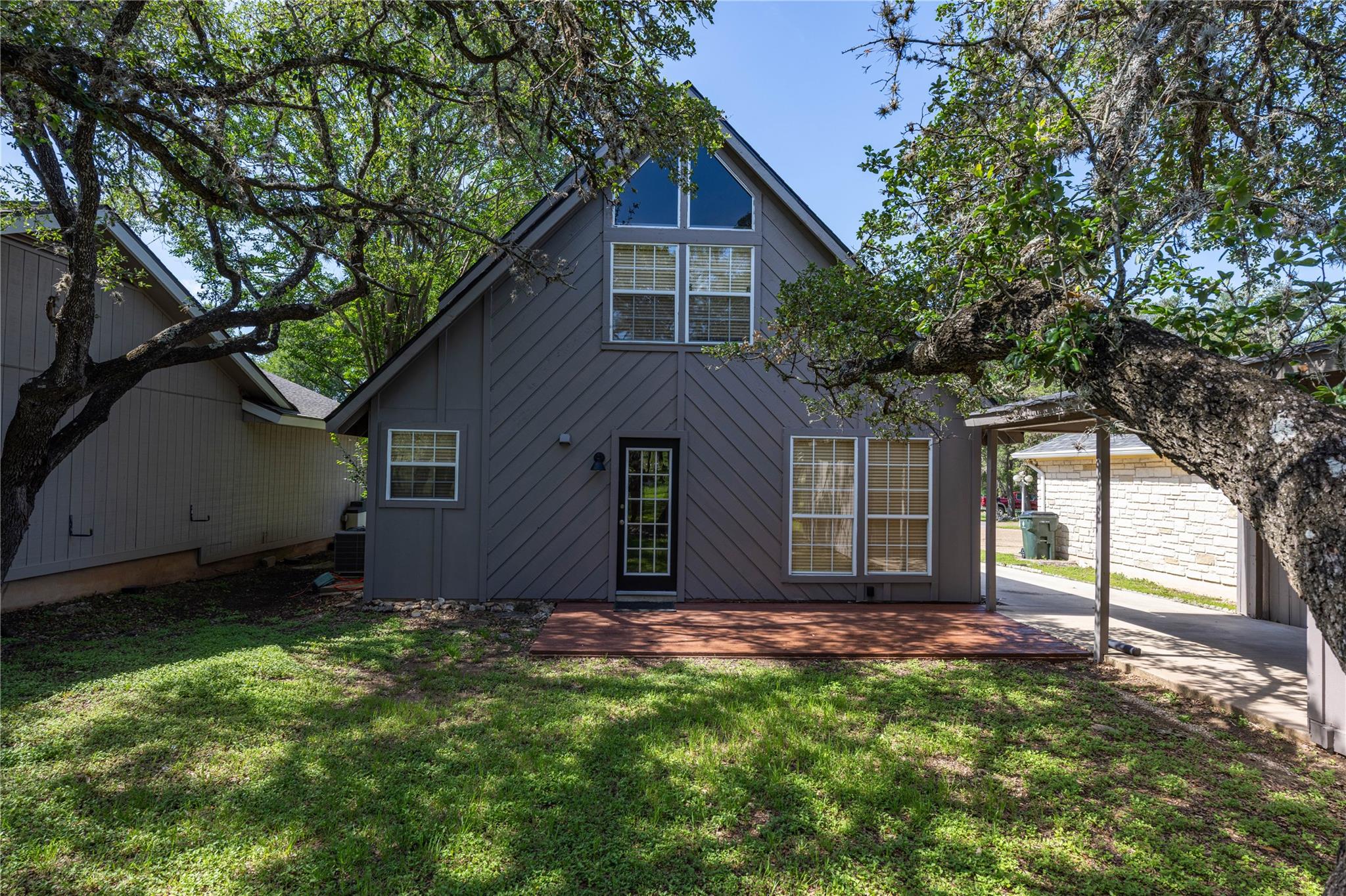 22 Stonehouse Cir, Wimberley, TX 78676