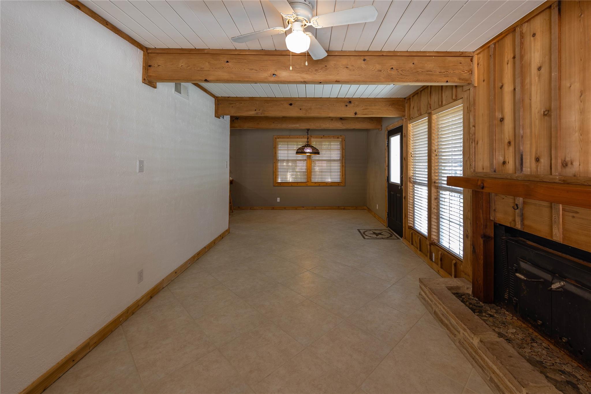 22 Stonehouse Cir, Wimberley, TX 78676