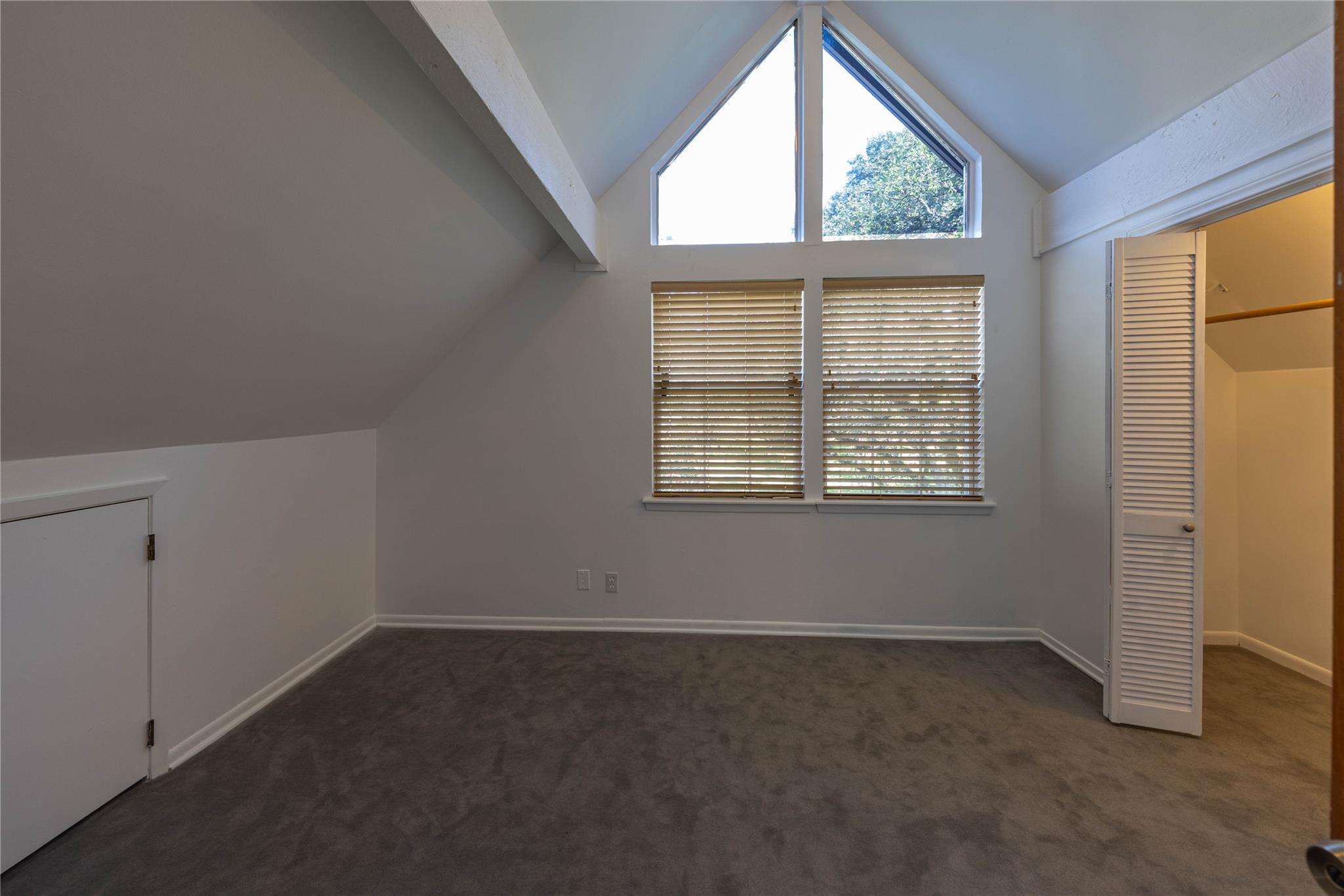 22 Stonehouse Cir, Wimberley, TX 78676