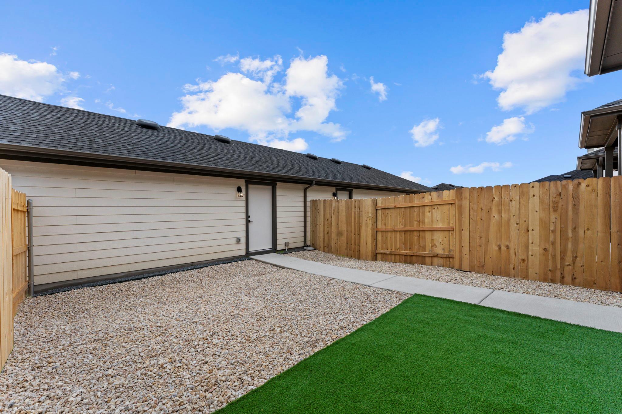 2535 Violet Theo Ln, Round Rock, TX 78665