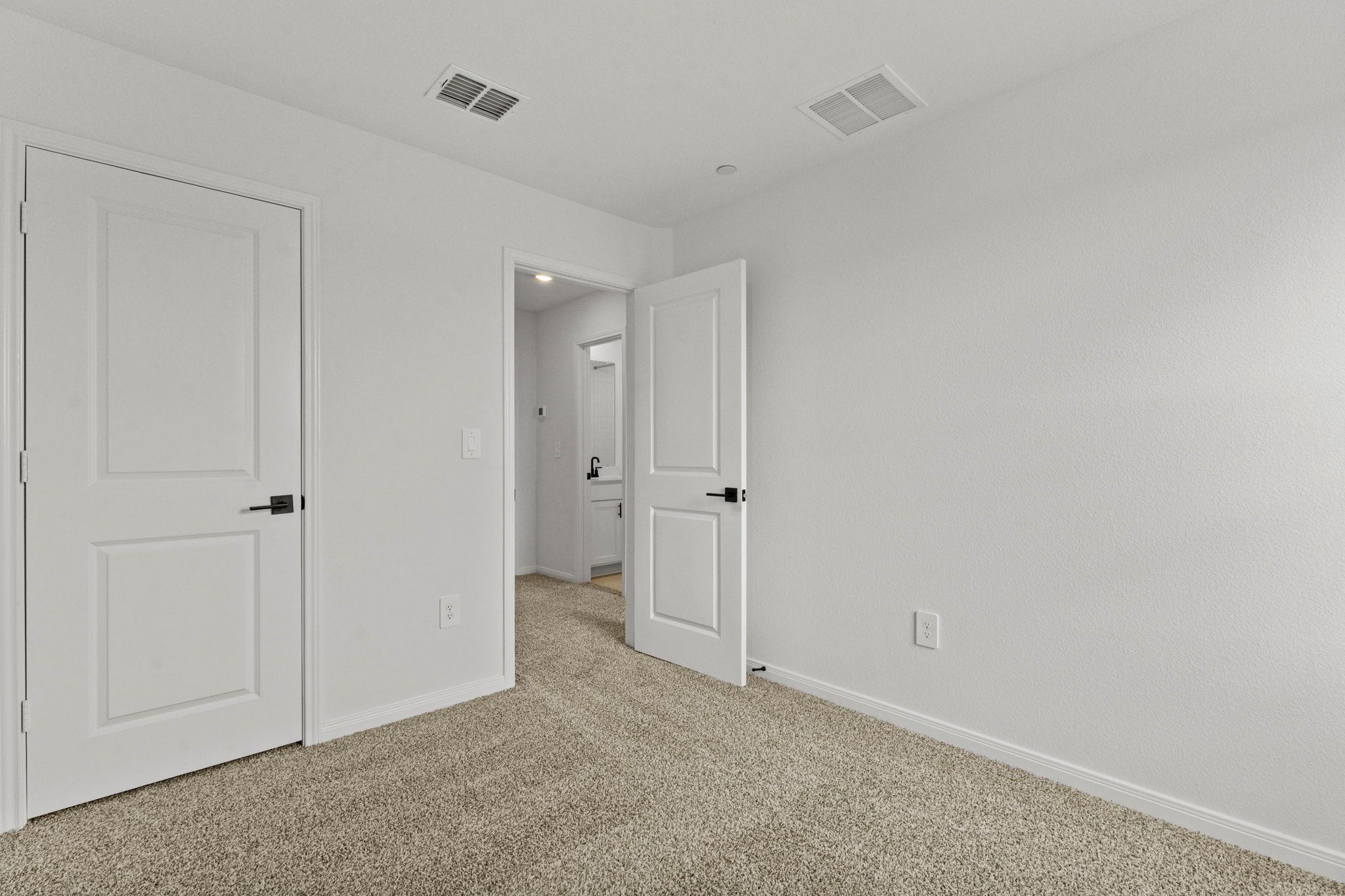 2535 Violet Theo Ln, Round Rock, TX 78665