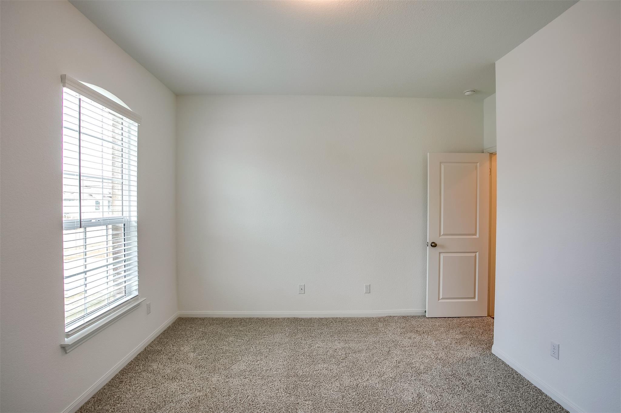 104 Night Bloom Path, Liberty Hill, TX 78642