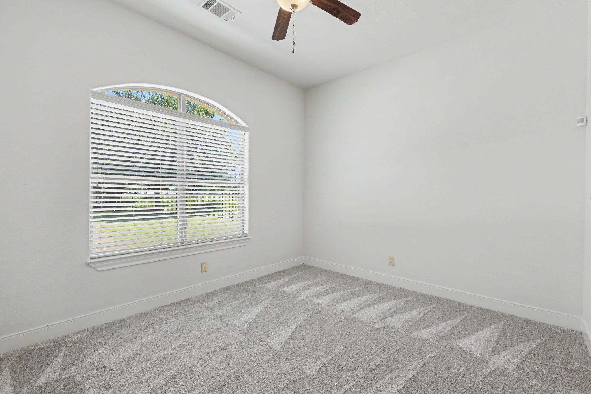 108 Milan Ct, Horseshoe Bay, TX 78657