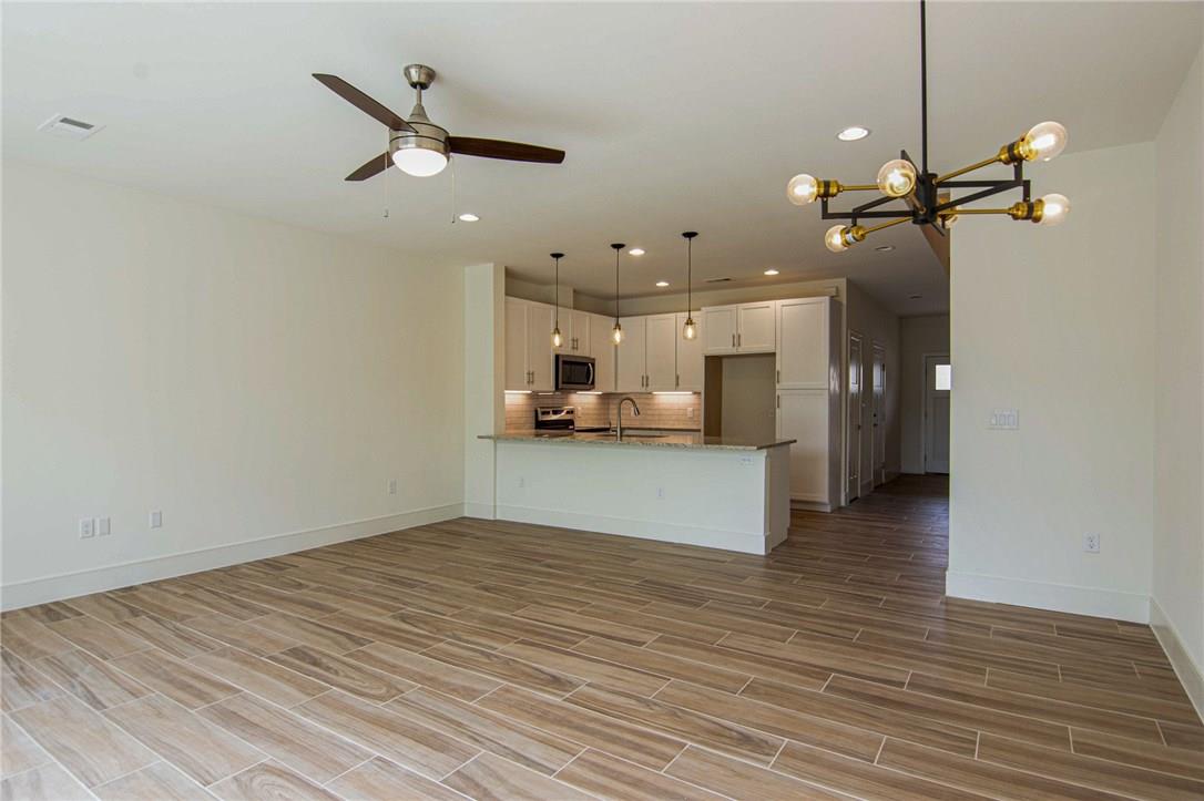 102 Conservation Rd # #102, Austin, TX 78717