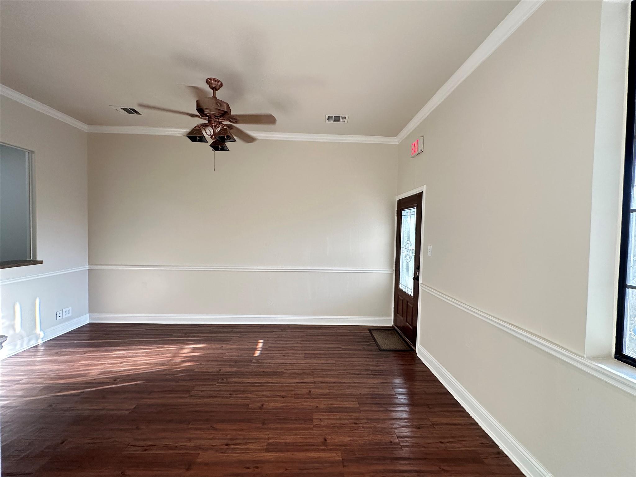 305 Limestone Ter # C3, Jarrell, TX 76537