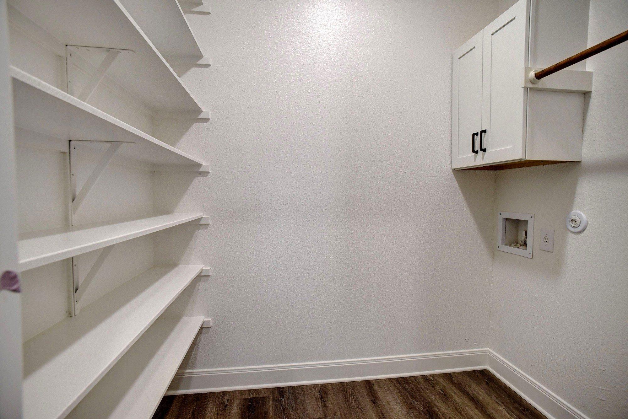 123 S Kanaio Dr, Bastrop, TX 78602