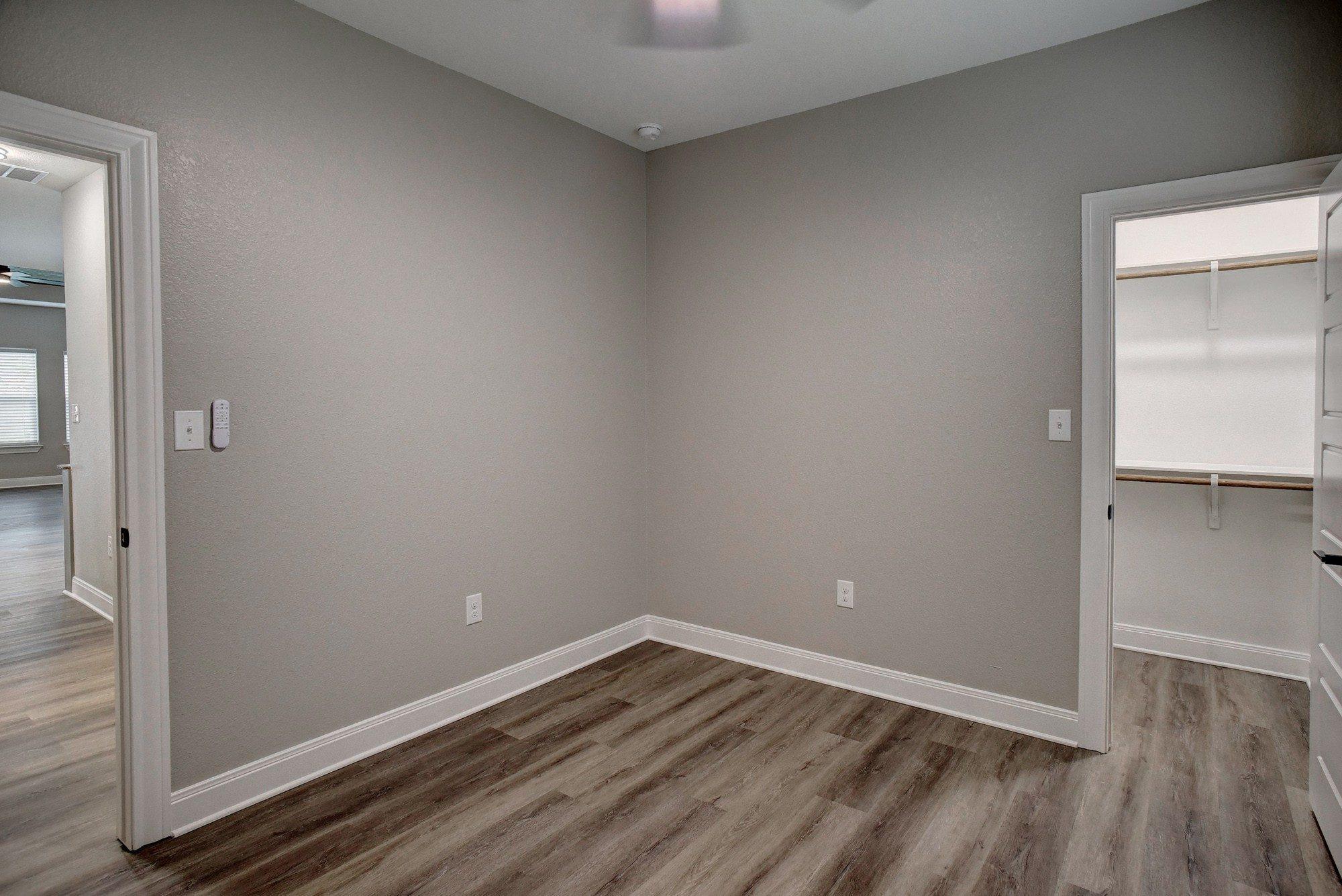 123 S Kanaio Dr, Bastrop, TX 78602