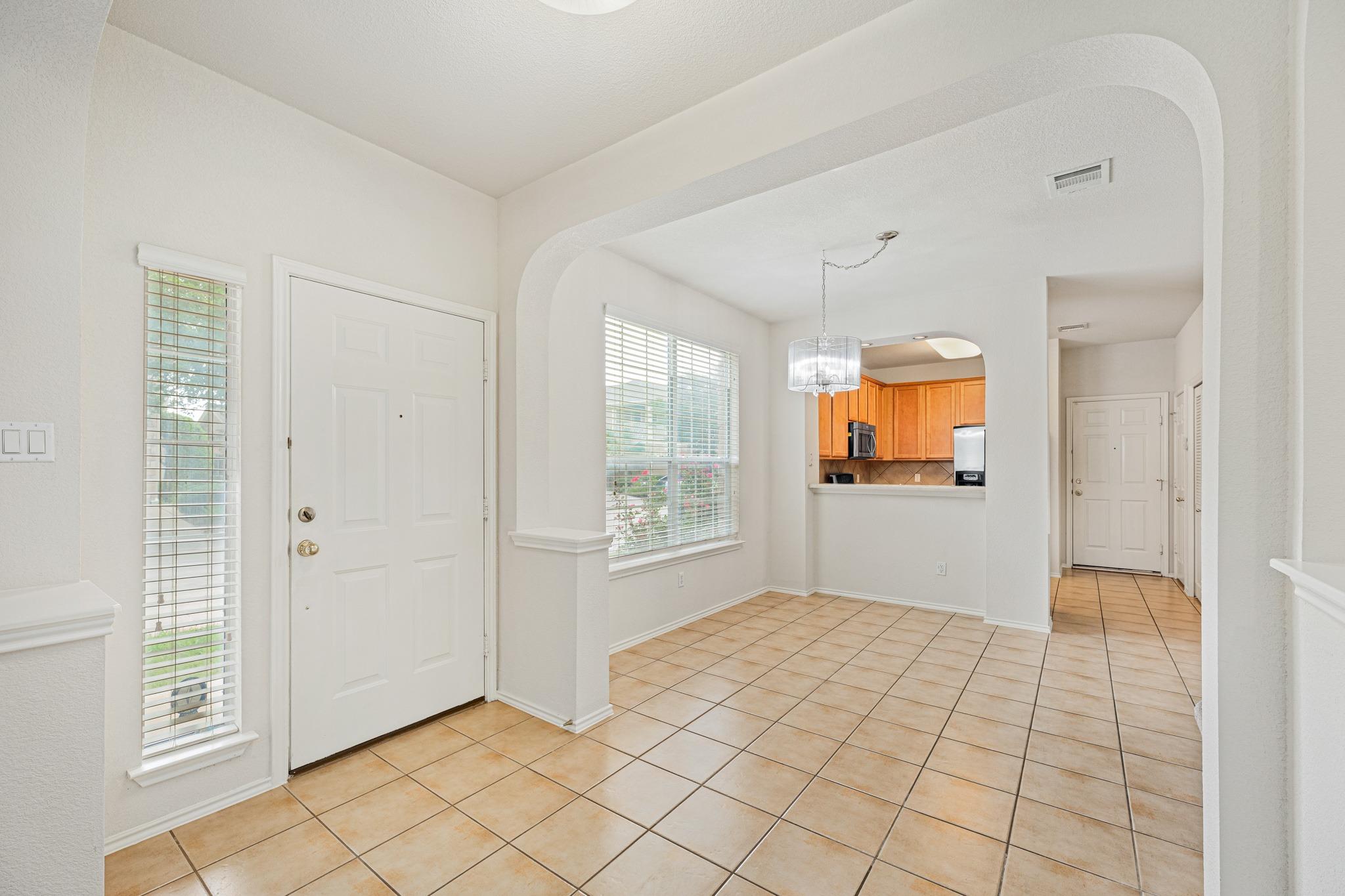 16100 S Great Oaks Dr # 1302, Round Rock, TX 78681