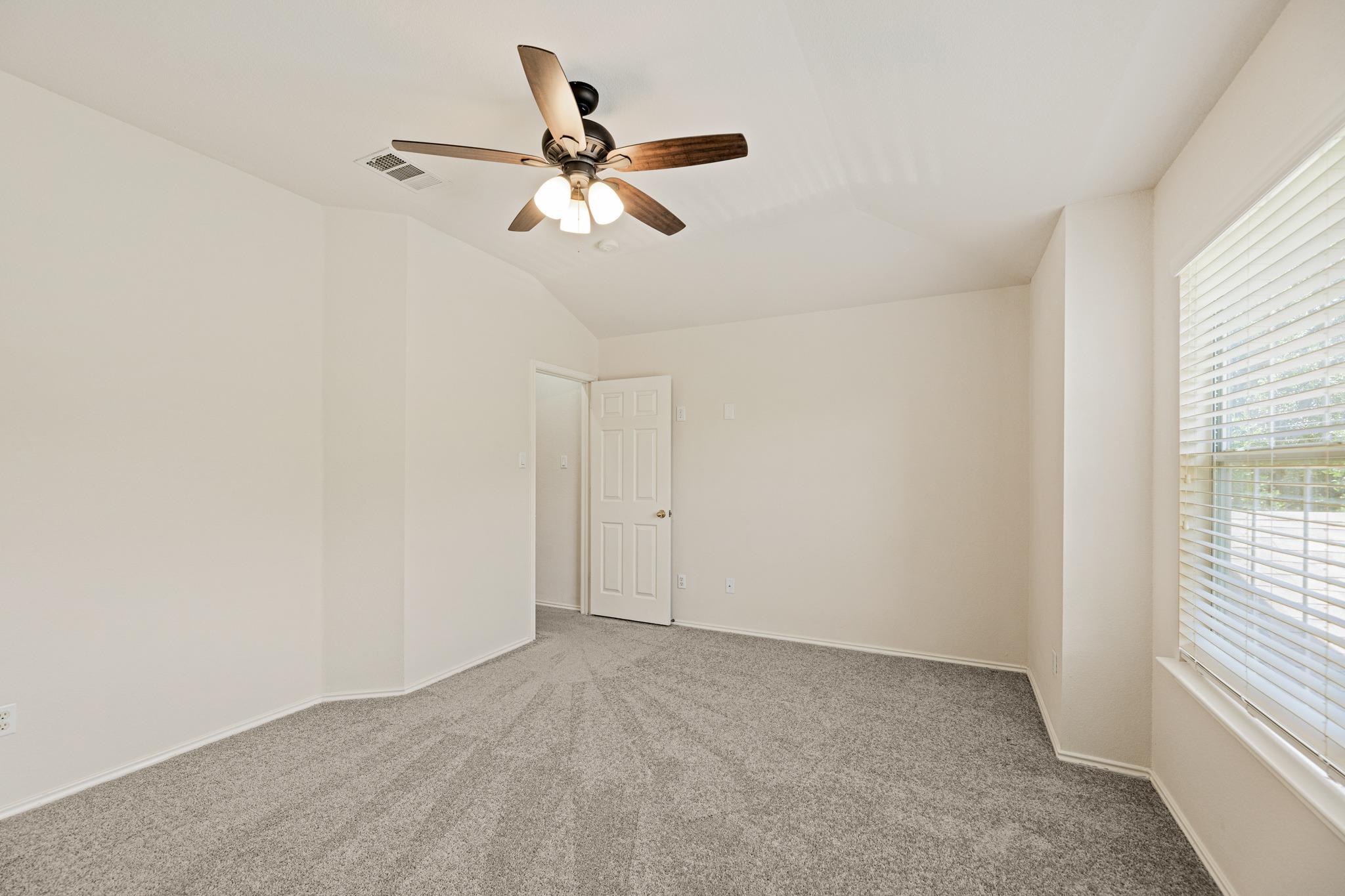 16100 S Great Oaks Dr # 1302, Round Rock, TX 78681