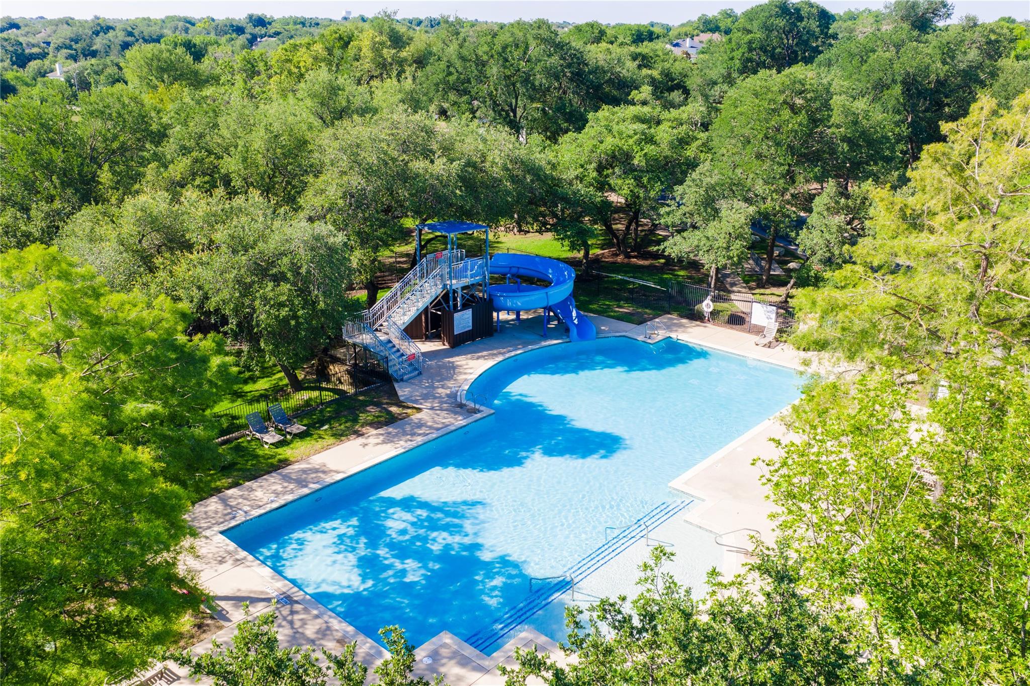 525 Golden Creek Dr, Round Rock, TX 78665