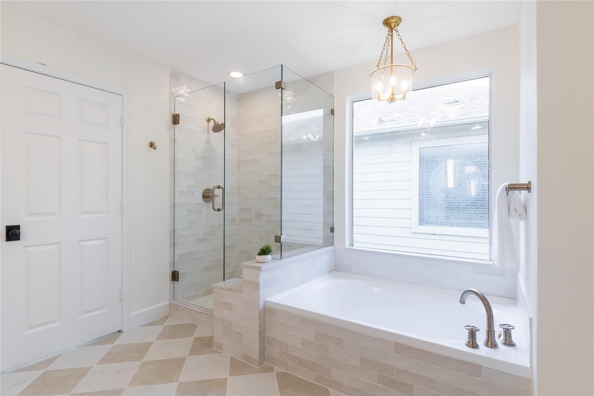 525 Golden Creek Dr, Round Rock, TX 78665