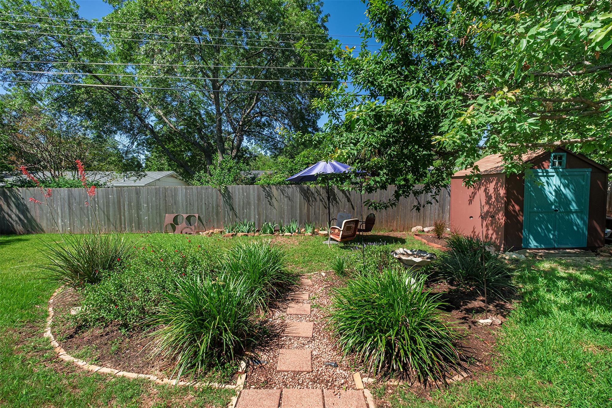 1905 Vallejo St, Austin, TX 78757