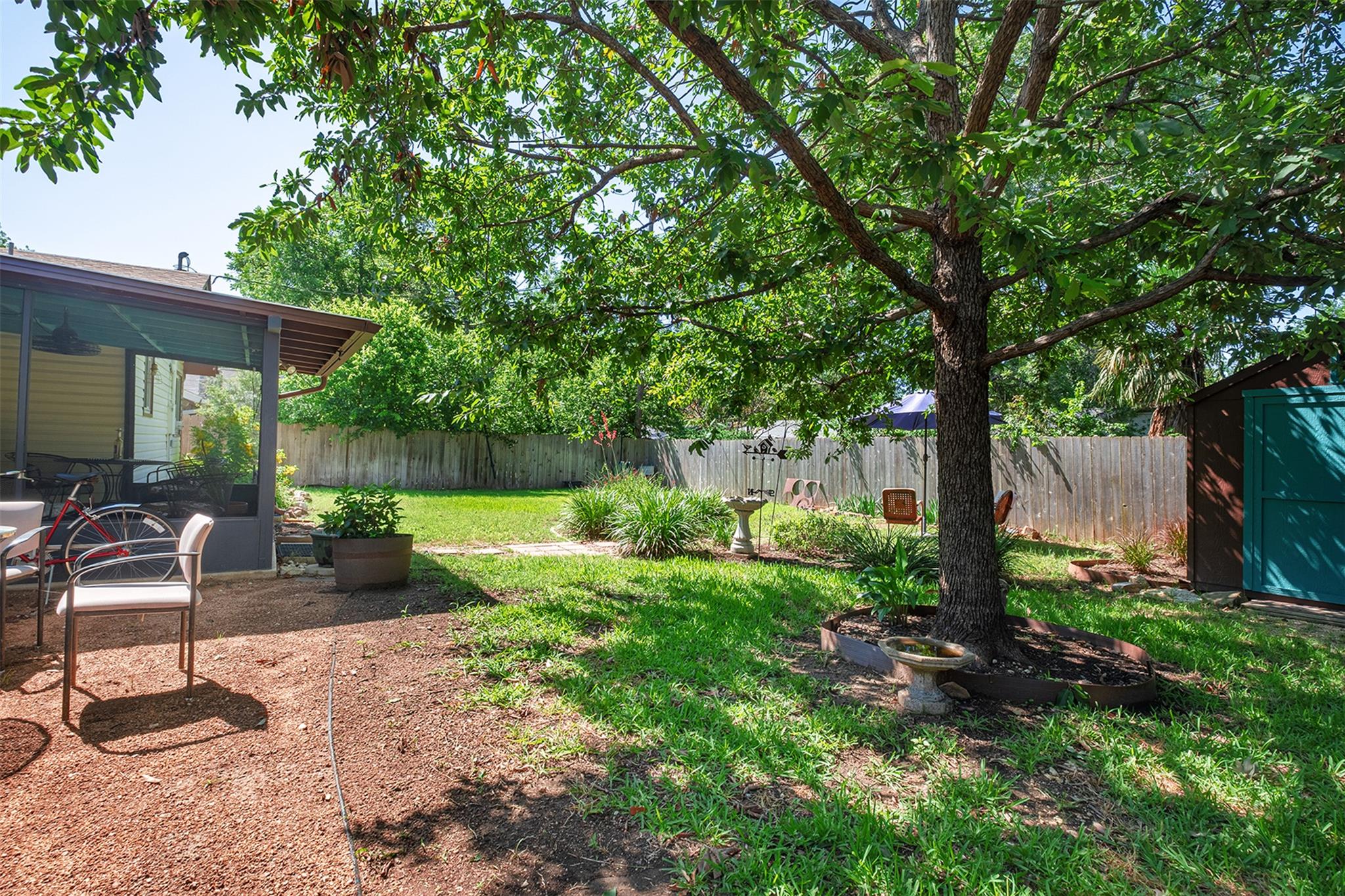 1905 Vallejo St, Austin, TX 78757