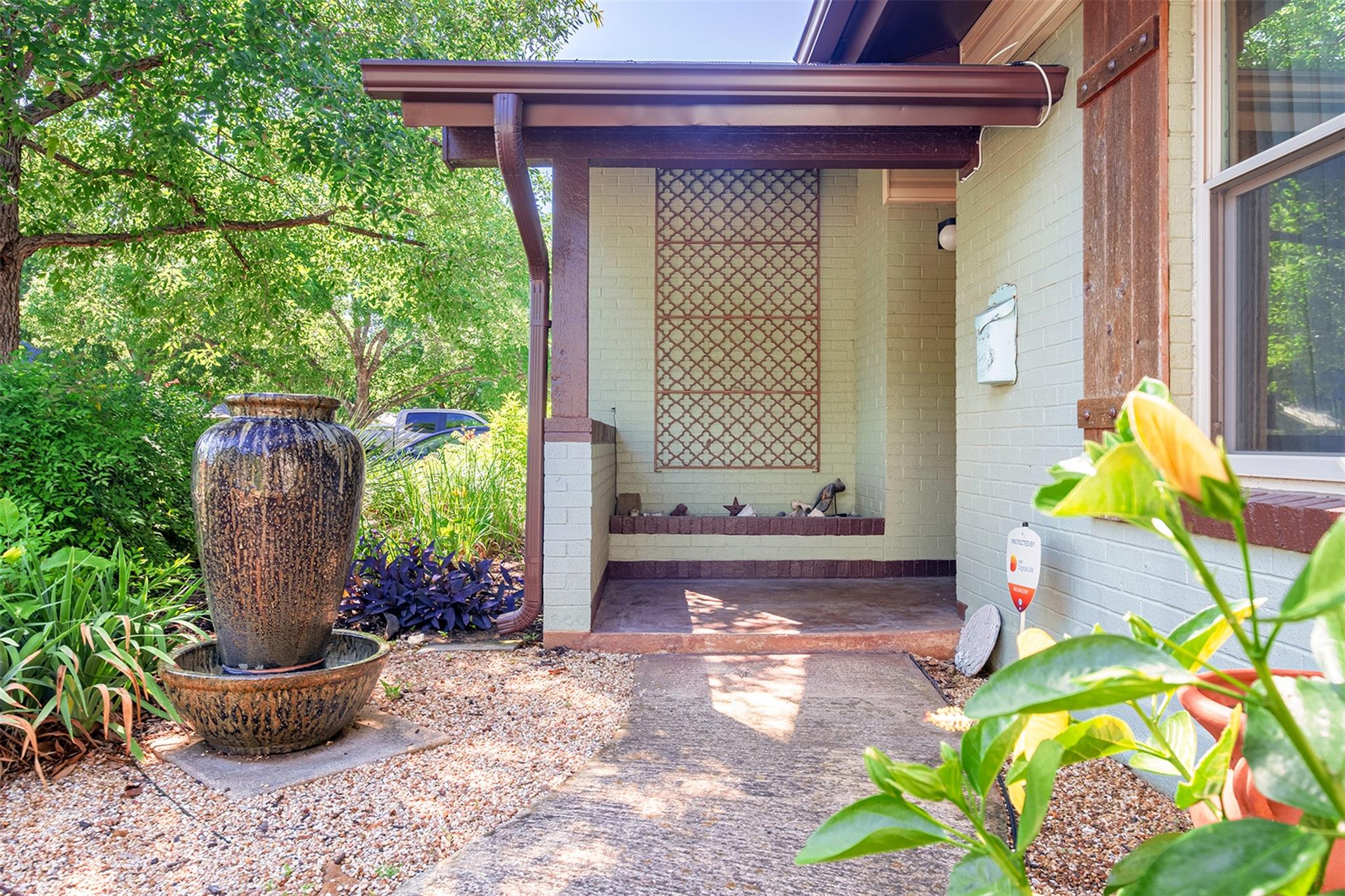 1905 Vallejo St, Austin, TX 78757