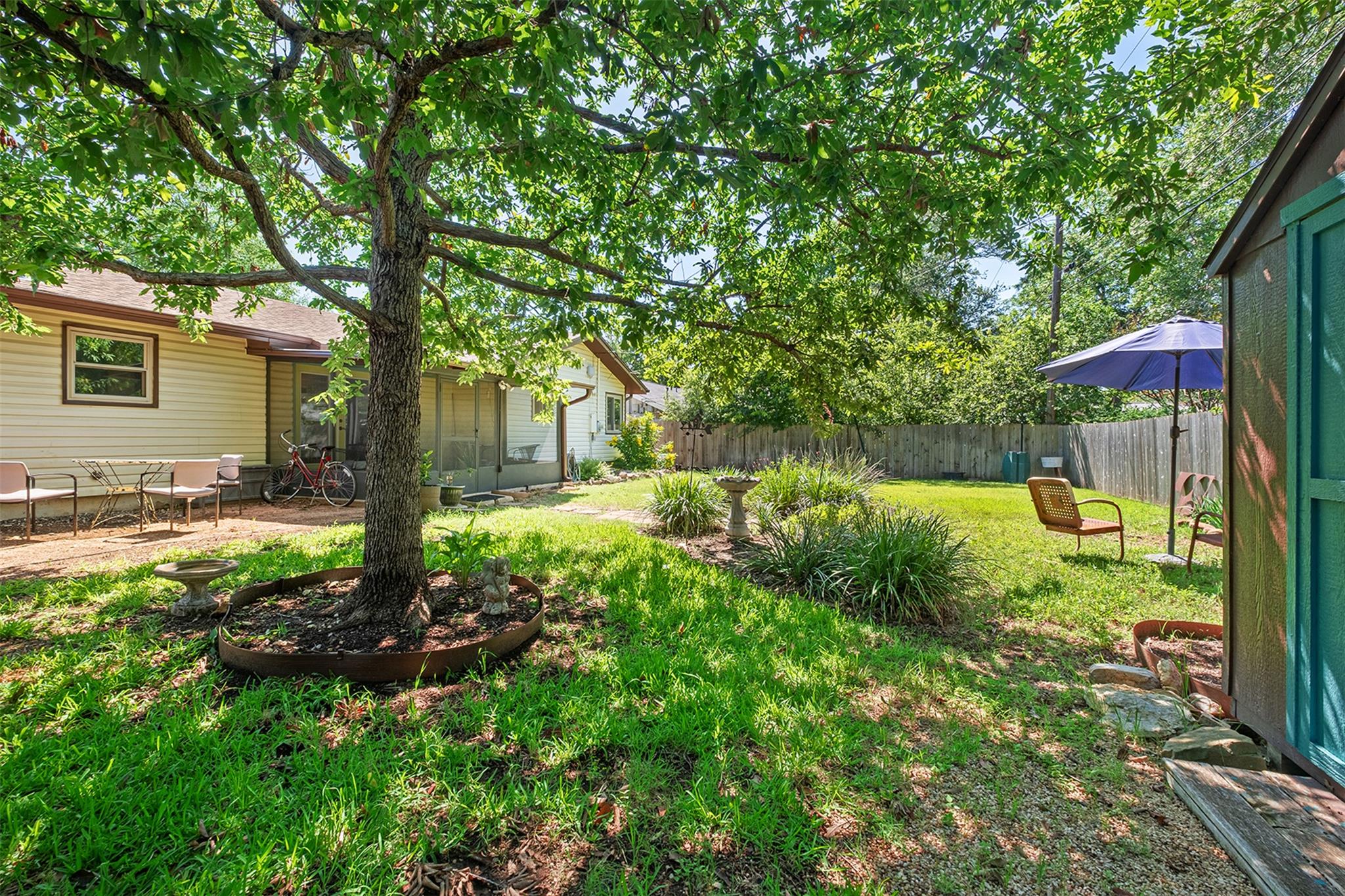 1905 Vallejo St, Austin, TX 78757