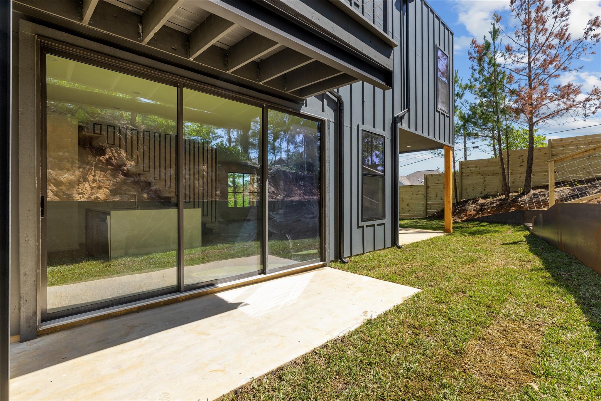 103 Kaena Ln, Bastrop, TX 78602