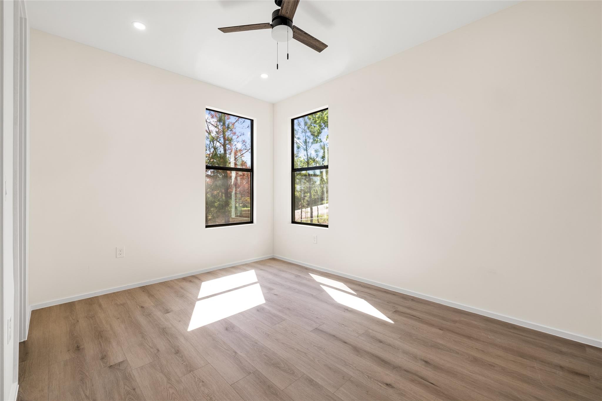 103 Kaena Ln, Bastrop, TX 78602