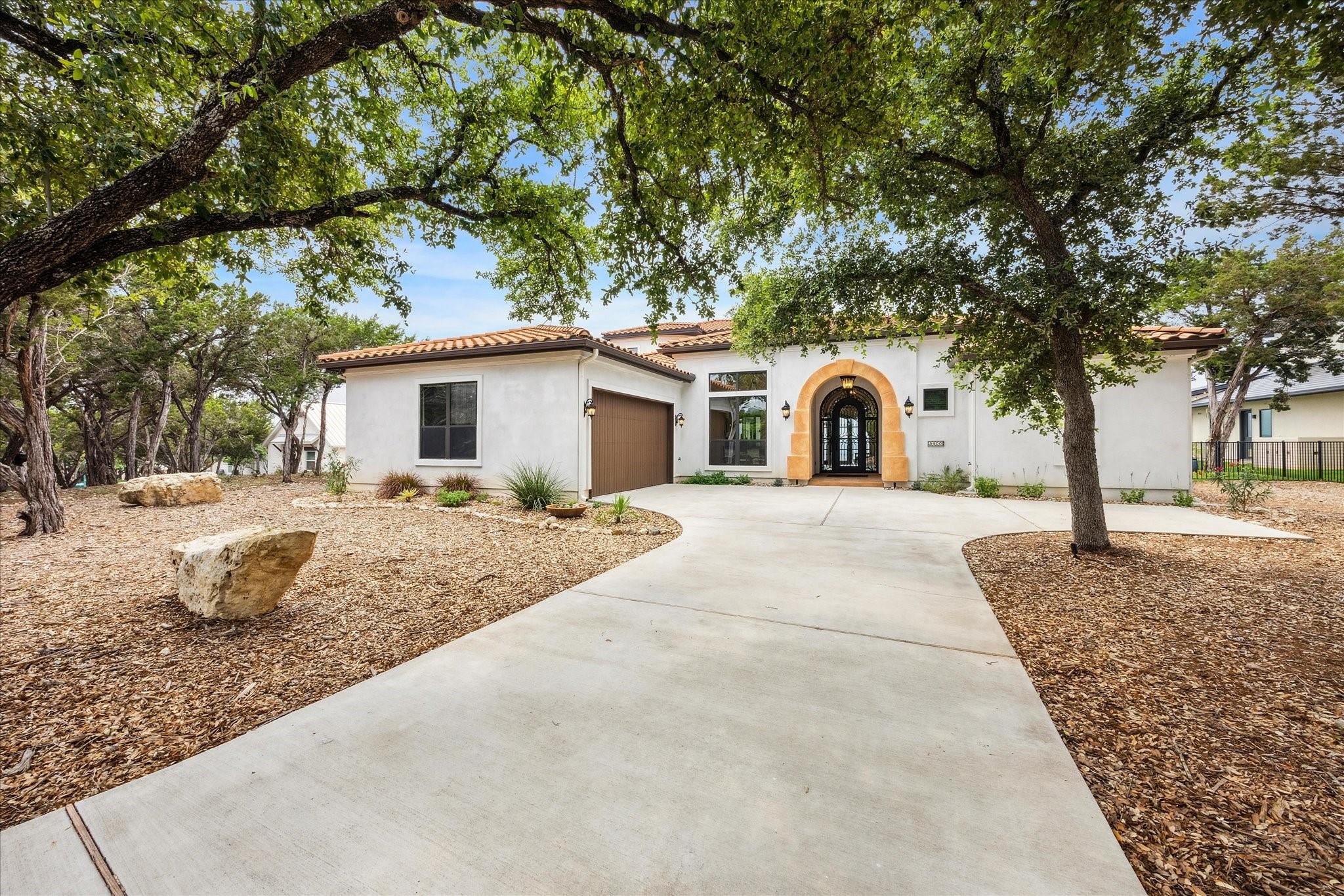 5400 Canyon Oaks Dr, Lago Vista, TX 78645