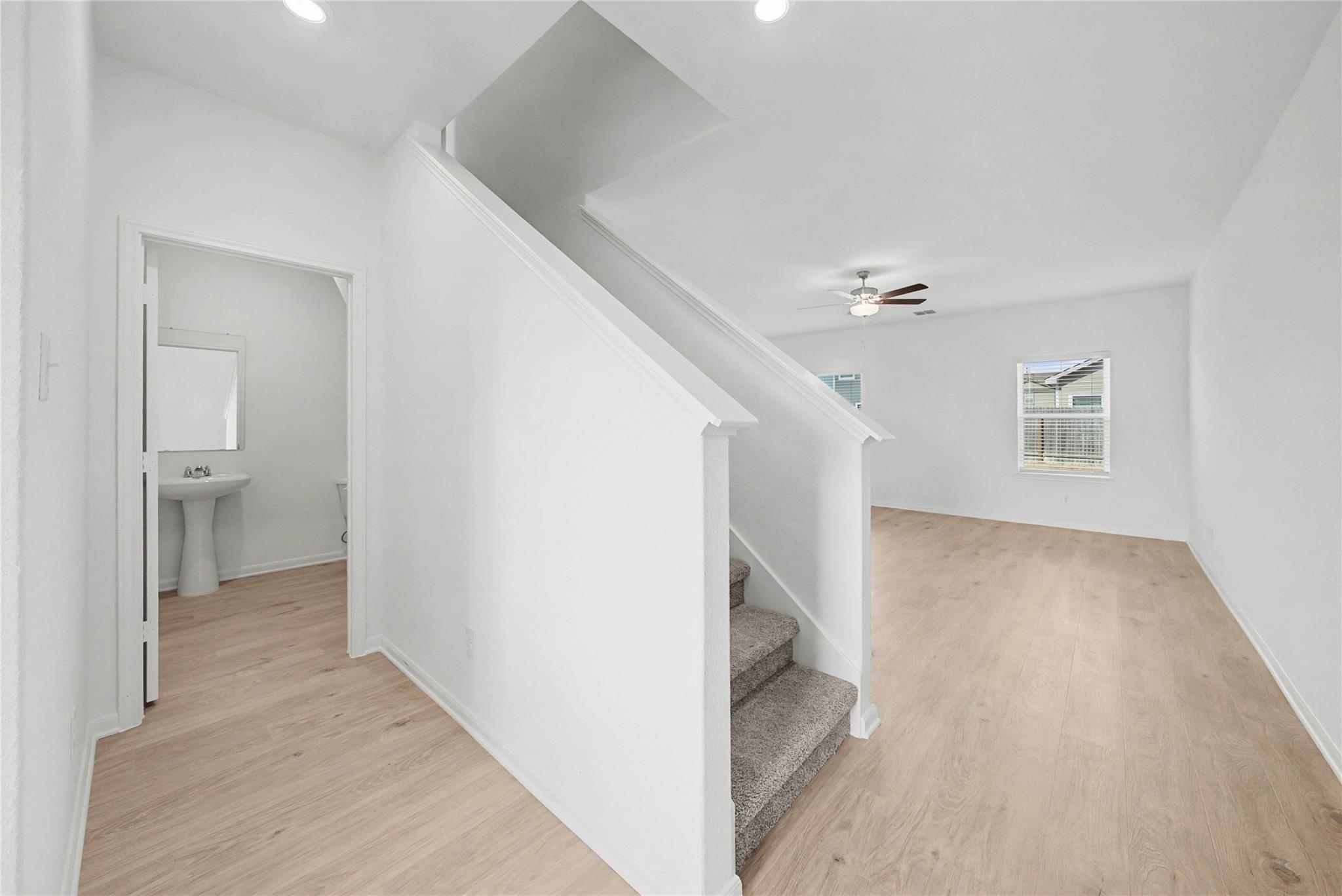 237 Fairlawn Way, Maxwell, TX 78656