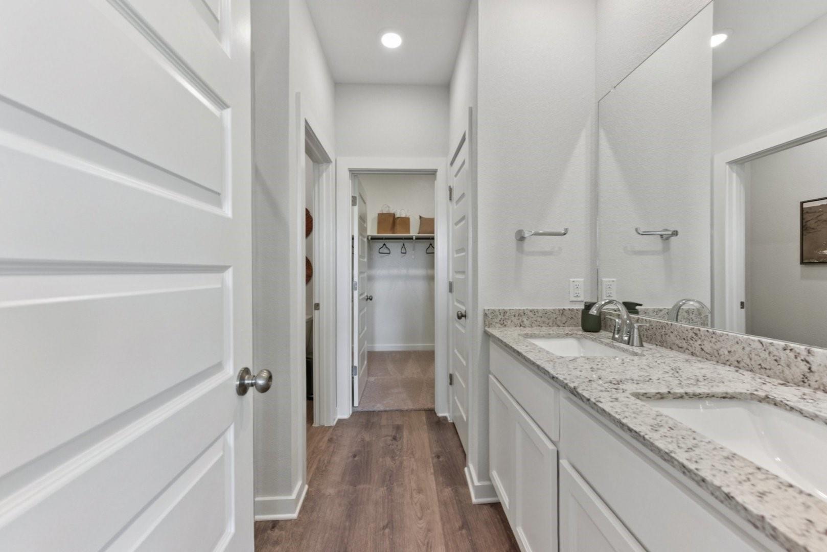 241 Firefox Way, Jarrell, TX 76537