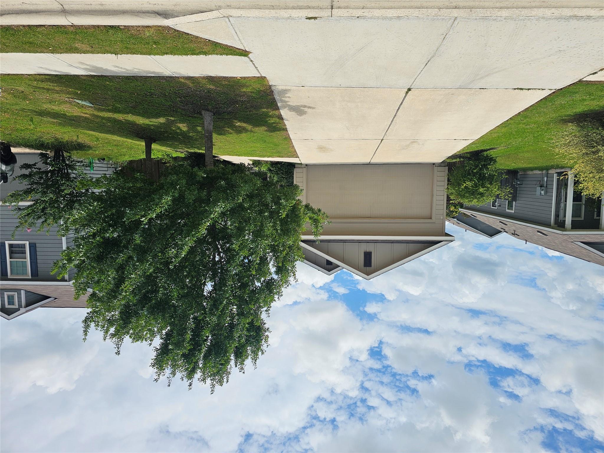 364 Moon Stone Trl, Buda, TX 78610