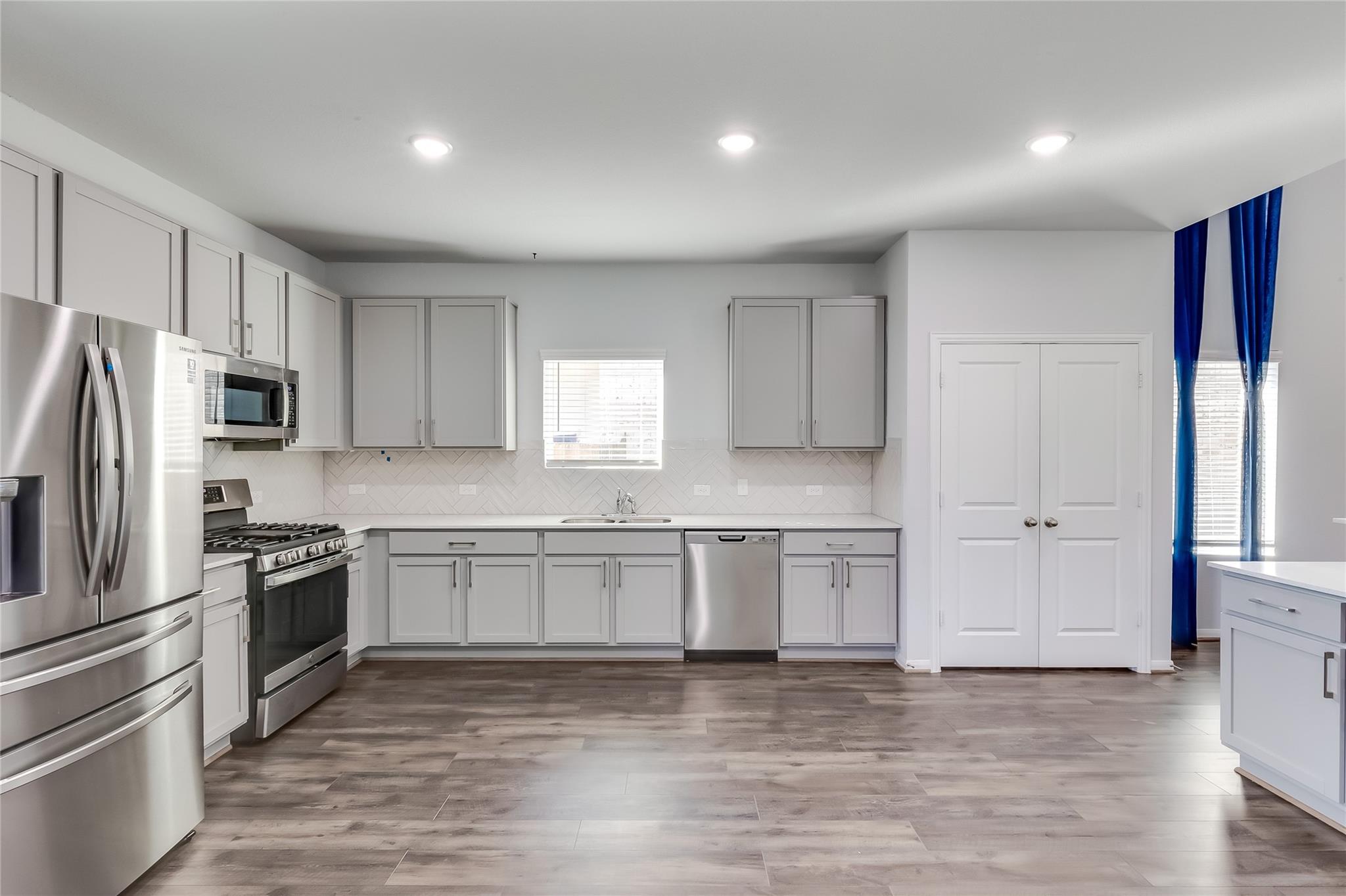 6601 Avila Way, Pflugerville, TX 78660