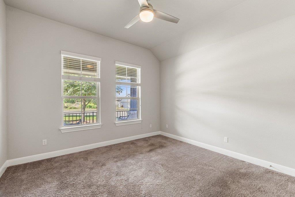 728 Jacksdaw Dr, Austin, TX 78737