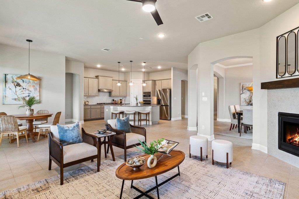 728 Jacksdaw Dr, Austin, TX 78737
