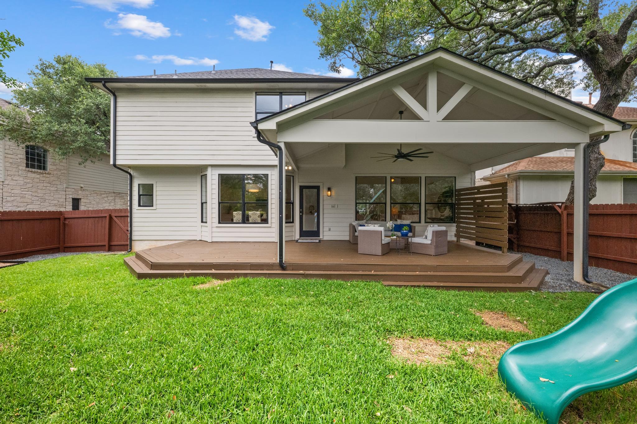 5212 Crystal Water Dr, Austin, TX 78735