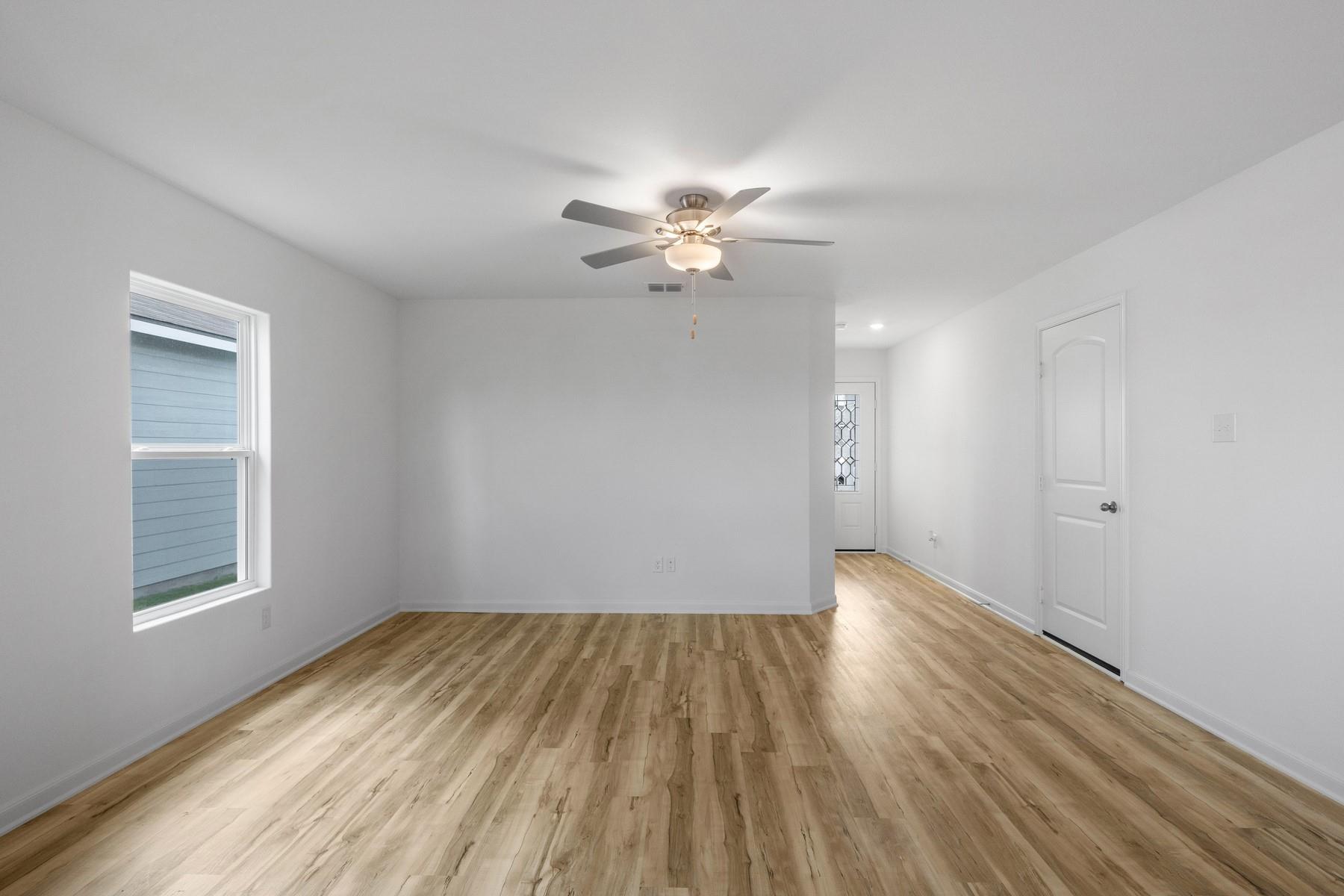 401 Silent Meadow Run, Maxwell, TX 78656
