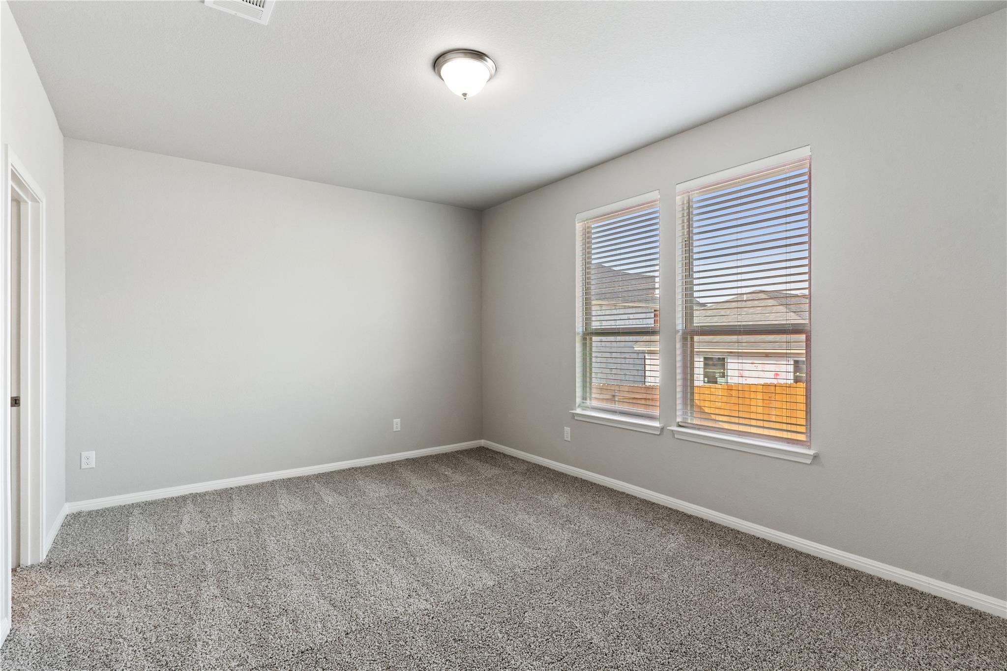 313 McLintock Rd, Jarrell, TX 76537
