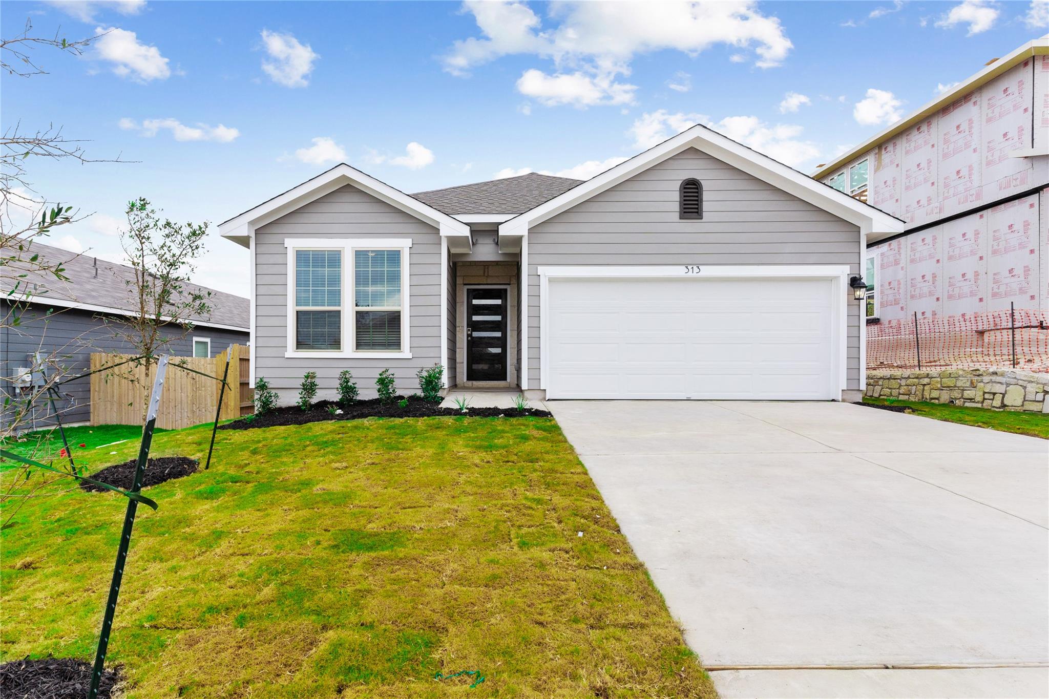 313 McLintock Rd, Jarrell, TX 76537
