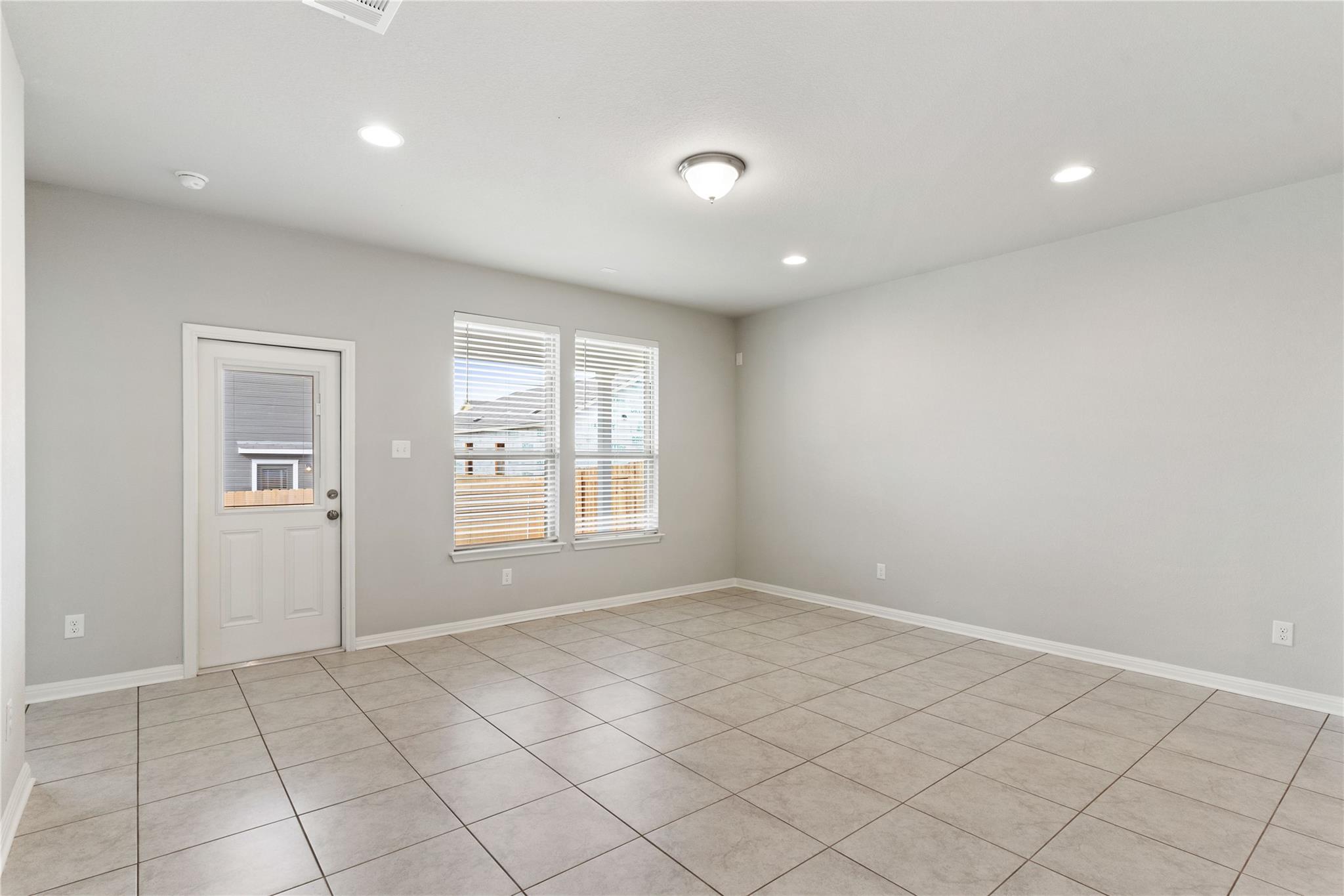 313 McLintock Rd, Jarrell, TX 76537