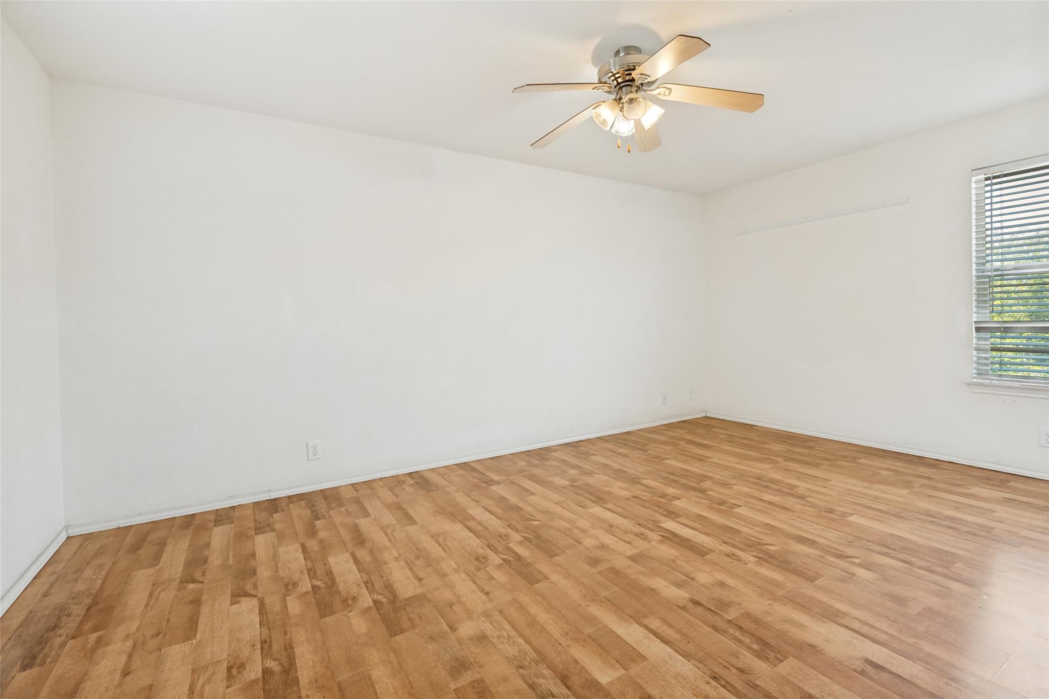 205 Xavier Dr, San Marcos, TX 78666